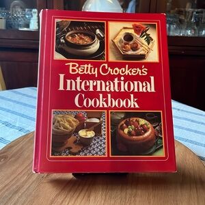 Betty Crocker international cookbook 450 recipes vintage